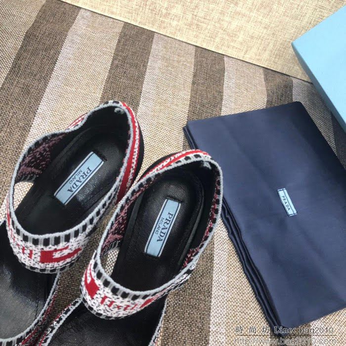 PRADA普拉達 2019早春 T臺走秀 網紅同款 刺繡系列 春夏時尚 高跟尖頭單鞋  ljl1032